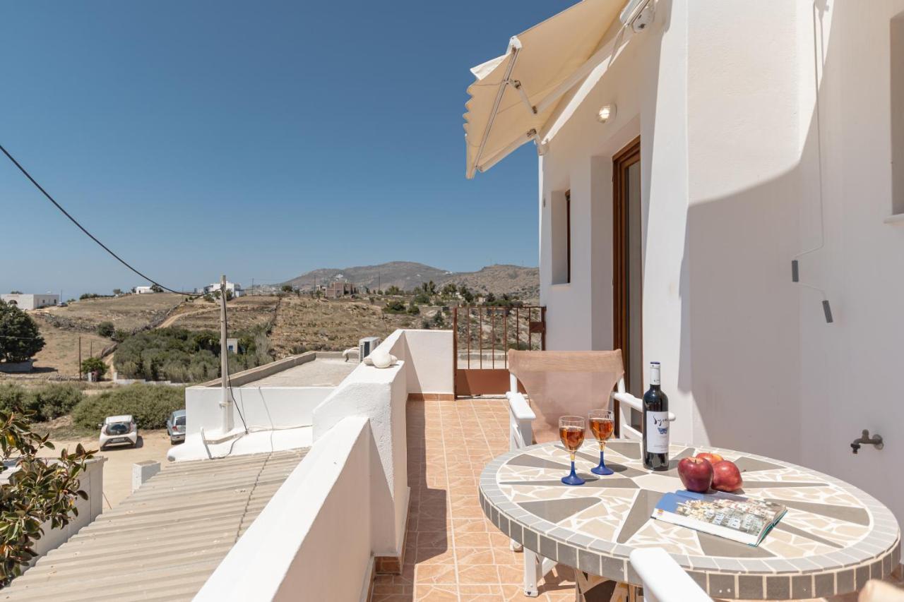 Naxian White House In Glinado Apartman Glinádo Náxu Kültér fotó